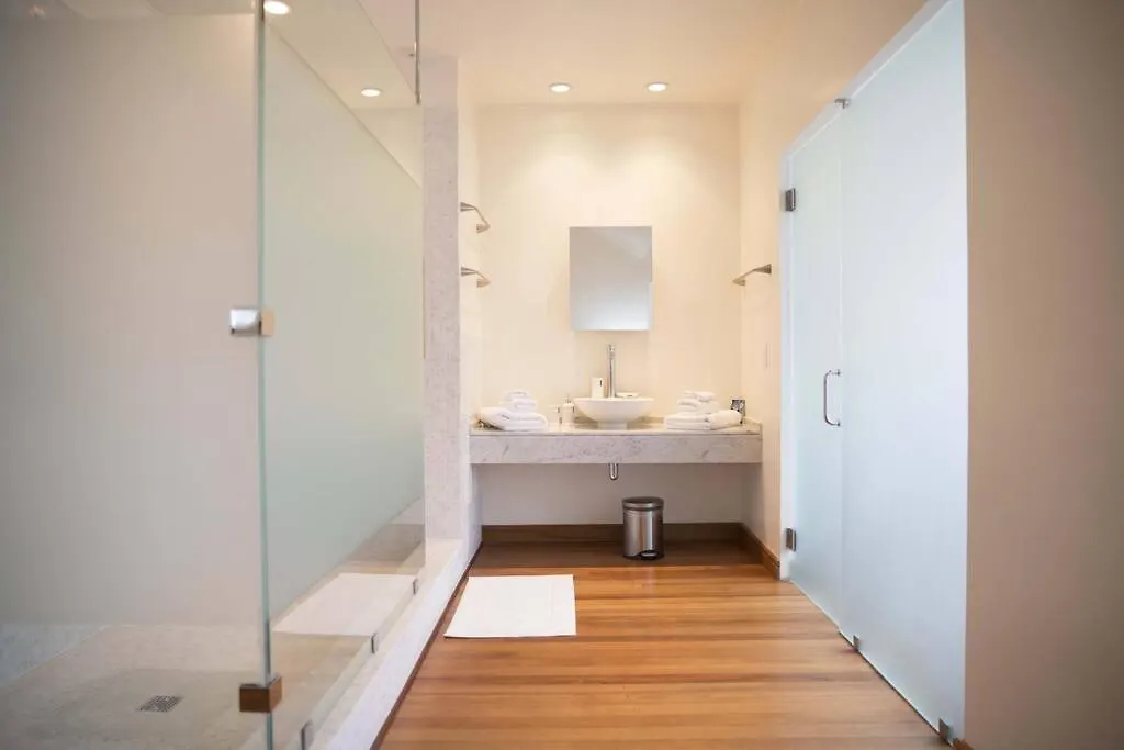 Stunning Hillside Villa, Limegrove St James Saint James Barbados