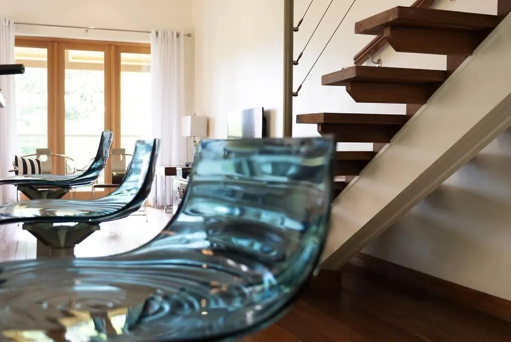 Stunning Hillside Villa, Limegrove St James Saint James Villa