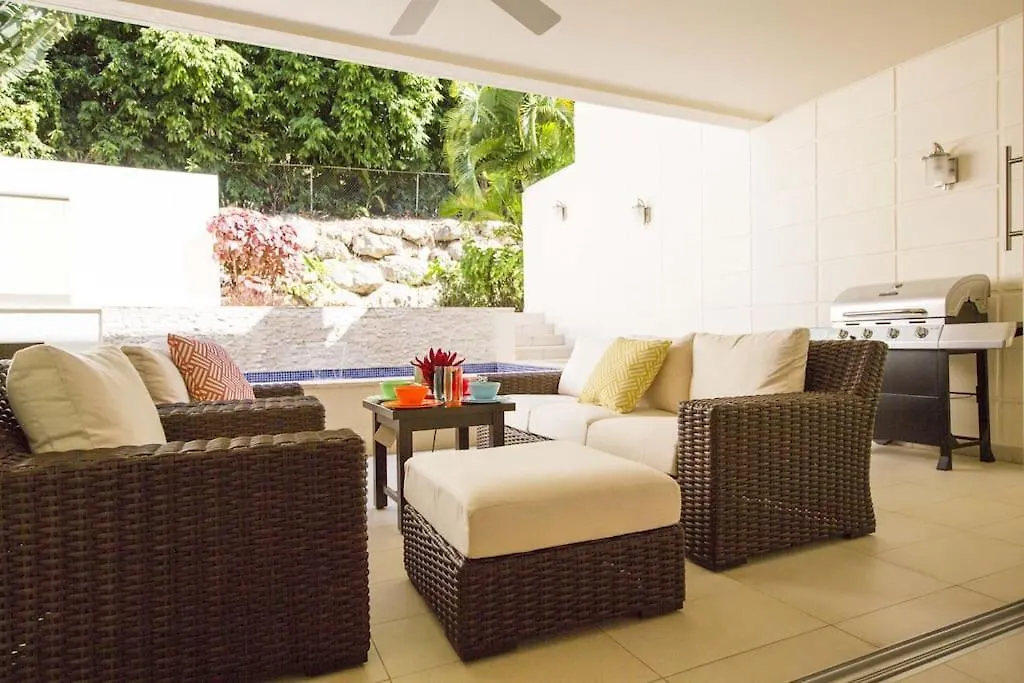 Villa Stunning Hillside Villa, Limegrove St James Saint James